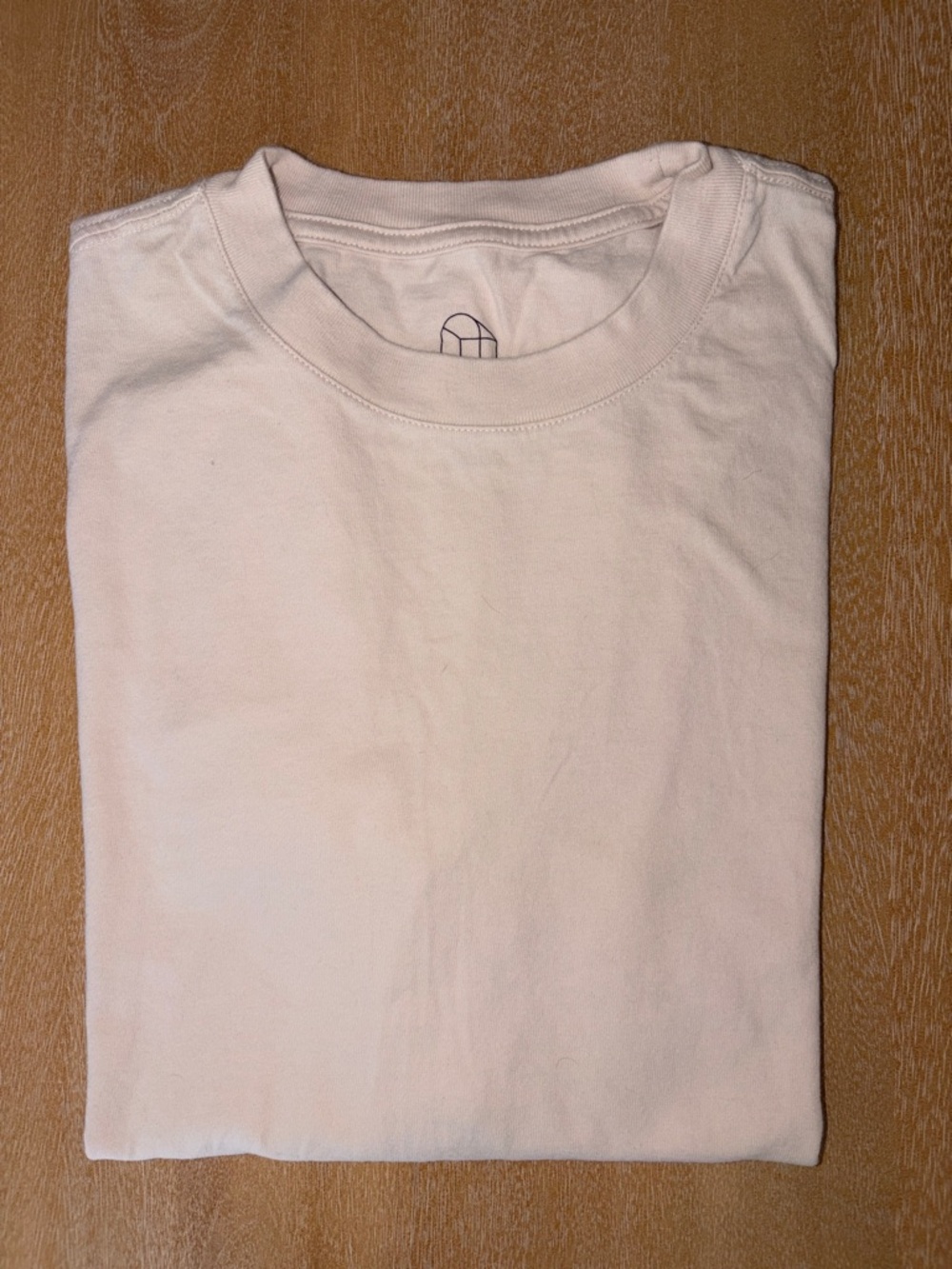 Men's Short Sleeved Classic Crew Neck T-Shirt in Light Tan